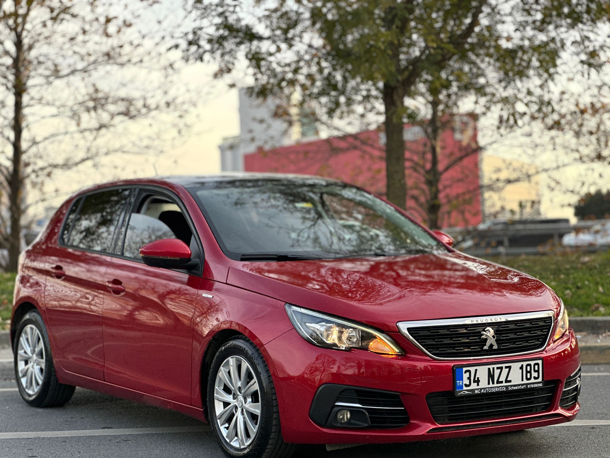 2020 MODEL CAM TAVANLI OTOMATİK VİTES 125 BİN KM DE MASRAFSIZ